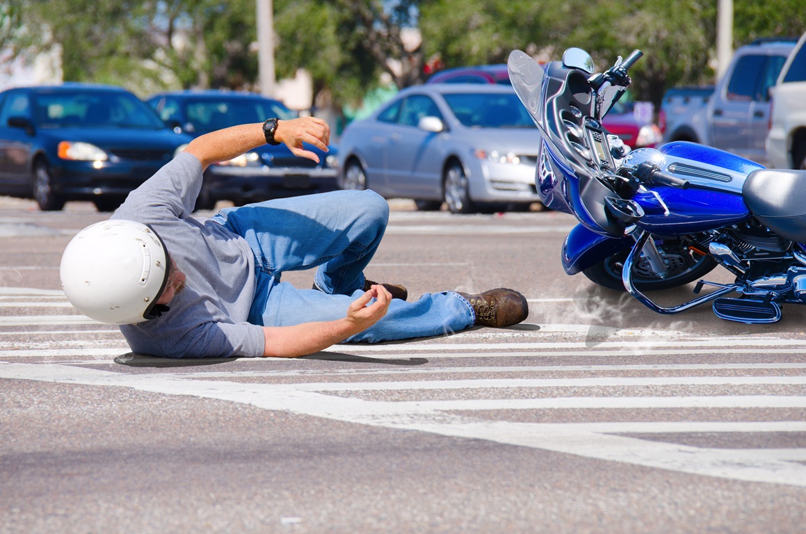 man falling off motorcycle.jpeg